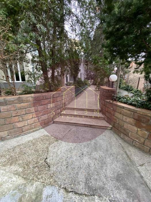 Trosoban stan na prodaju, Zaplanjska, Beograd, 125m², 310.000 €