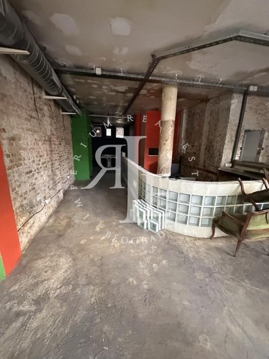 prodaja-kuca-beograd-nXebC3MXqN Lokal Izdavanje Beograd Cara Dušana 88 m2