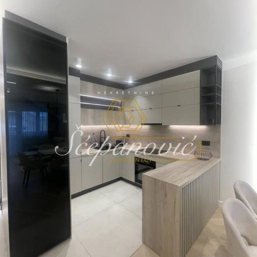 Stan Izdavanje Novi Sad  52 m2