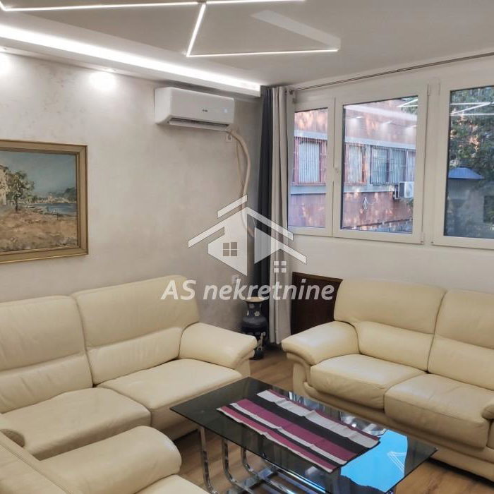 Stan Izdavanje Beograd Banovo Brdo 52 m2