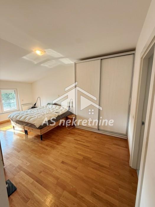 Stan Izdavanje Beograd Senjak 157 m2