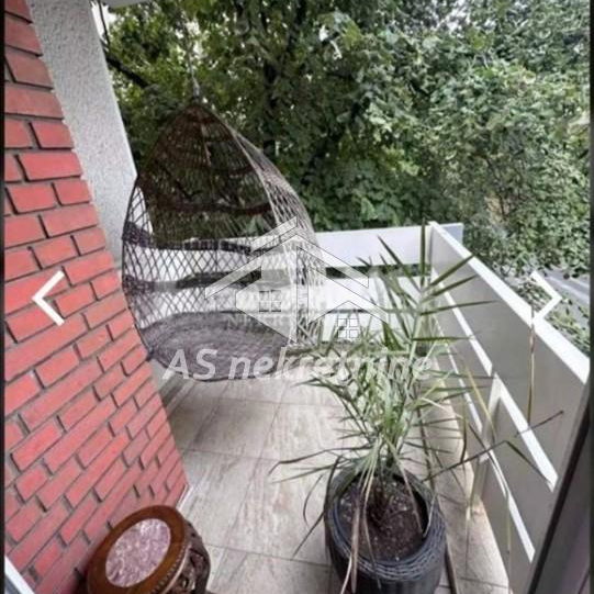Trosoban stan za izdavanje, Slavija, Beograd, 85m², 1.000 €/mes
