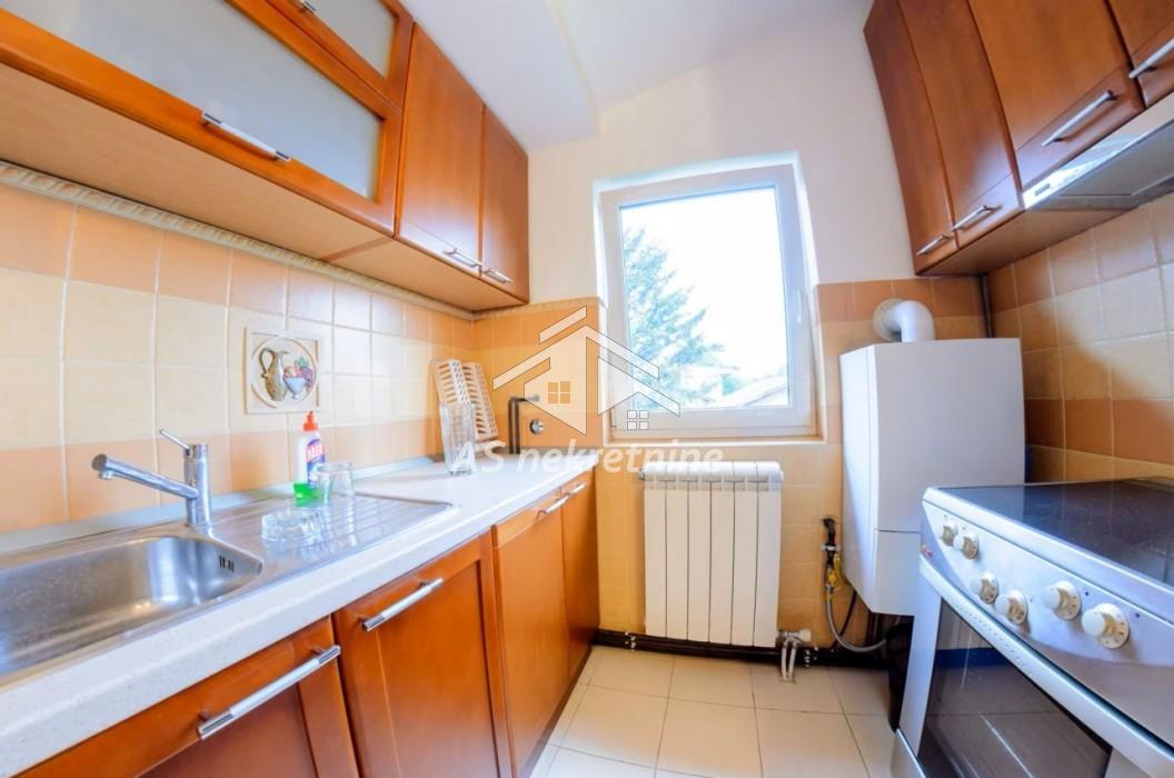 Stan Izdavanje Beograd Dedinje 100 m2