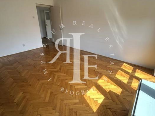 Stan Prodaja Beograd Cara Dušana 67 m2