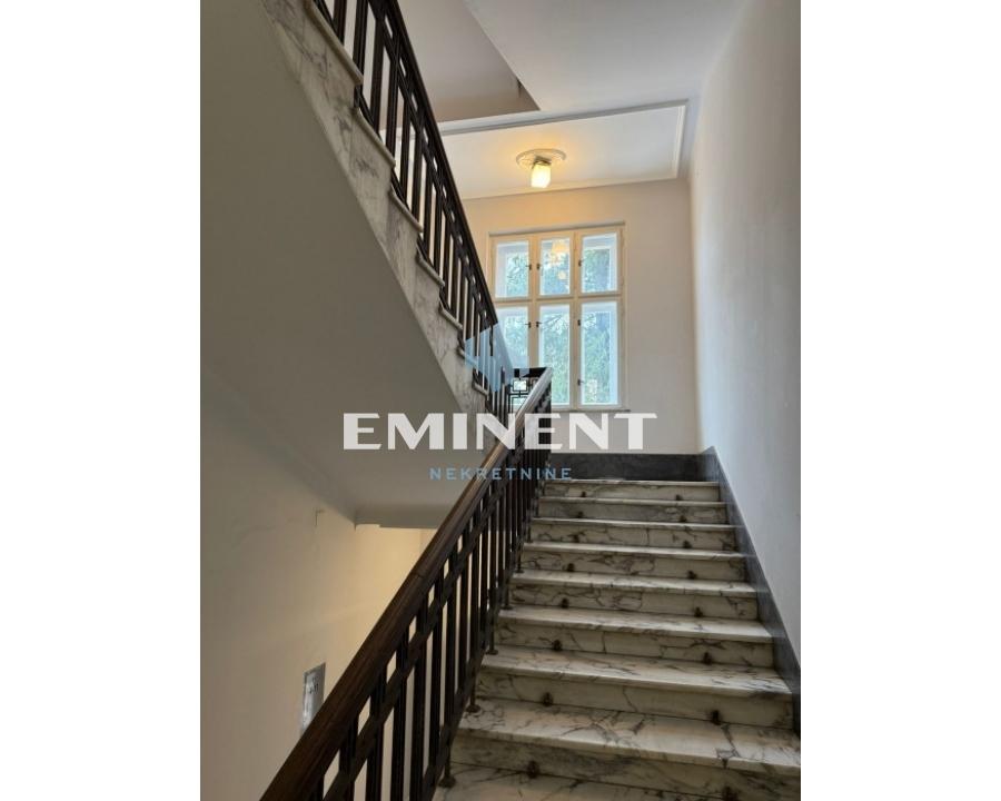 Stan Prodaja Beograd Stan Prodaja Beograd Vukov Spomenik 135 m2