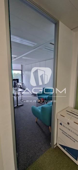 Lokal za izdavanje, Blok 67 – Belville, Beograd, 772m², 5. sprat, 14.300 €/mes