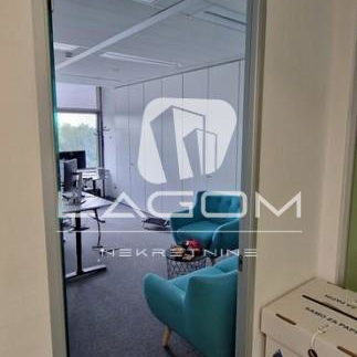 Lokal za izdavanje, Blok 67 – Belville, Beograd, 772m², 5. sprat, 14.300 €/mes
