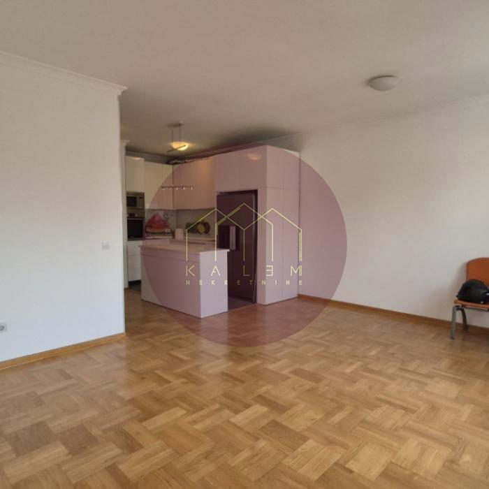 Stan Prodaja Beograd Lekino Brdo 108 m2