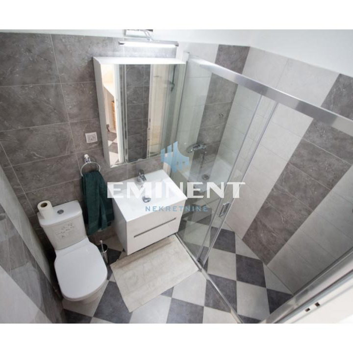 Stan Izdavanje Beograd Centar (Čukarica) 65 m2