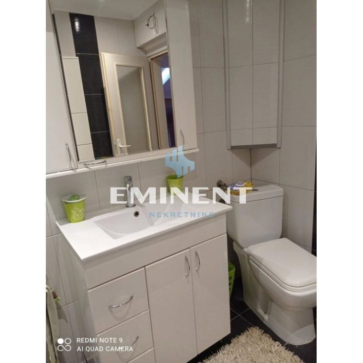 Trosoban stan na prodaju, Učiteljsko Naselje, Beograd, 133m², 299.000 €