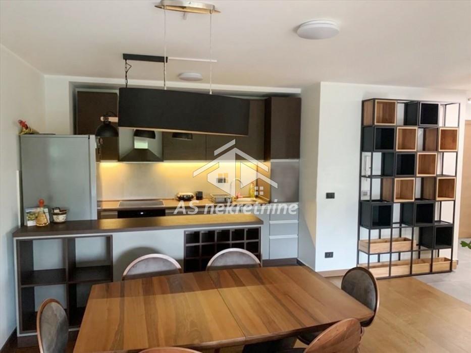 Stan Izdavanje Beograd Stan Izdavanje Beograd Banovo Brdo 90 m2