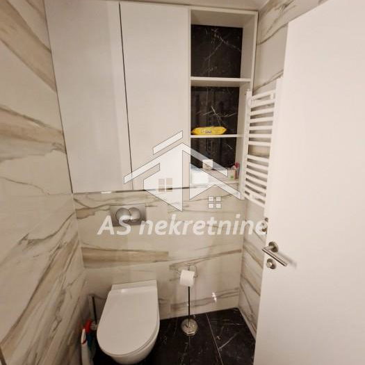 Stan Izdavanje Beograd Kraljice Natalije 55 m2