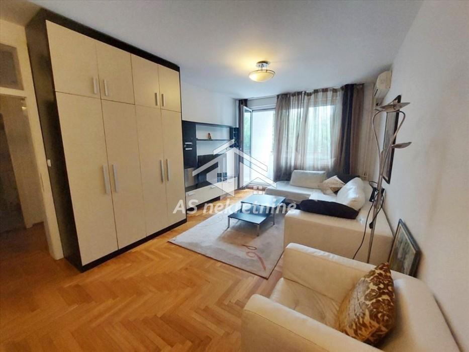 Stan Izdavanje Beograd Stan Izdavanje Beograd Blok 25 - Arena 80 m2