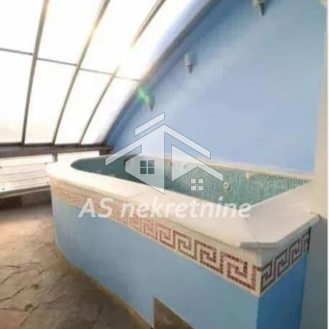 Četvorosoban stan za izdavanje, 27. Marta, Beograd, 222m², 2.200 €/mes