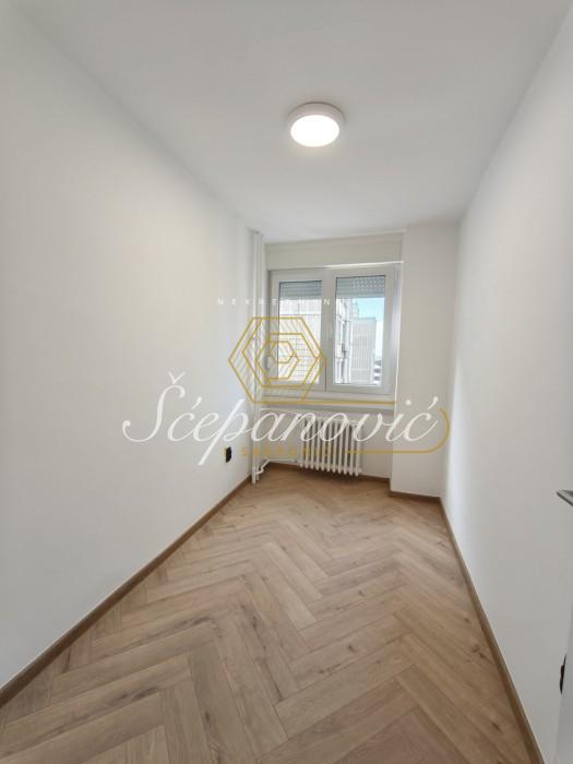 prodaja-kuca-dPdZZAAPf3 Stan Prodaja Novi Sad 73 m2