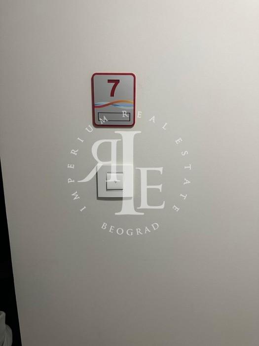 Dvosoban stan na prodaju, Tošin Bunar, Beograd, 70m², 279.600 €