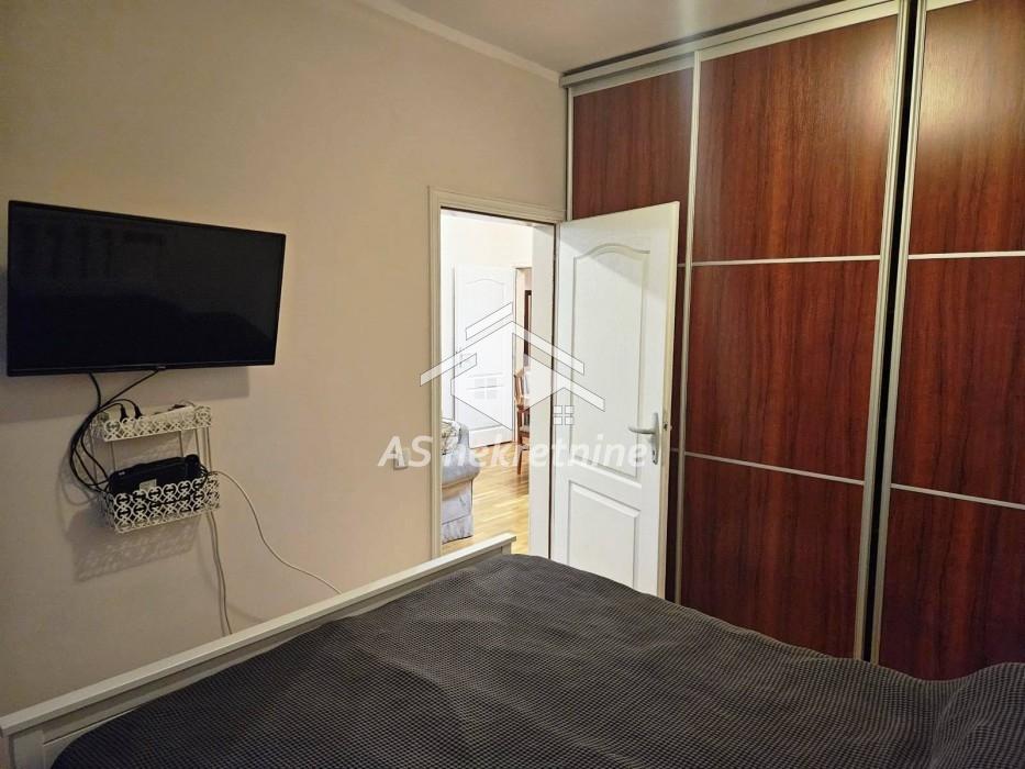 Stan Izdavanje Beograd Lekino Brdo 48 m2