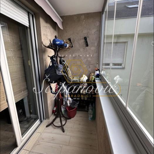Četvorosoban stan na prodaju, Nova Detelinara, Novi Sad, 81m², 189.999 €