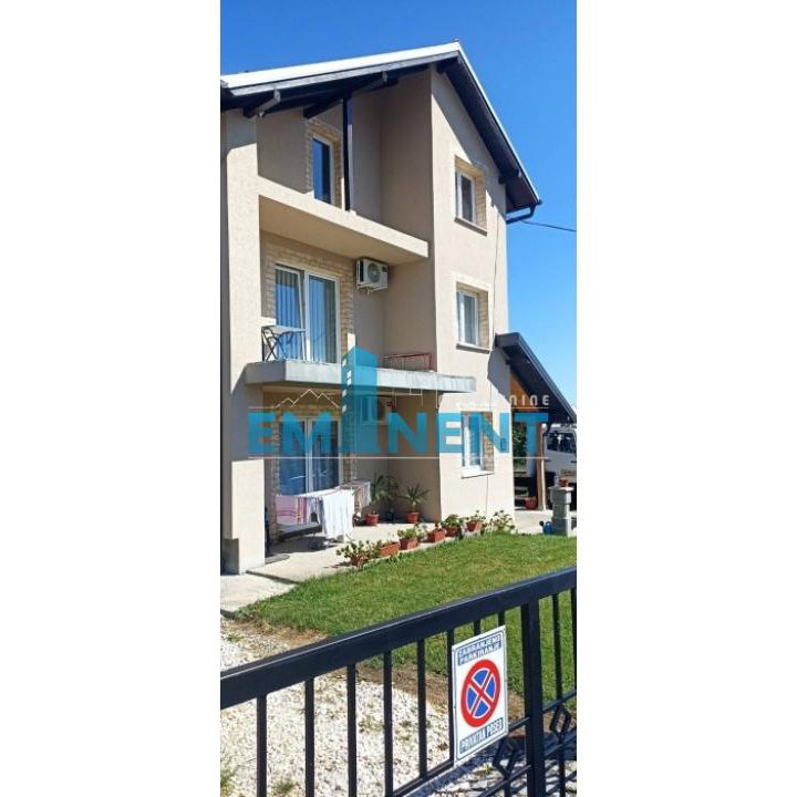Kuća Prodaja Aranđelovac  250 m2