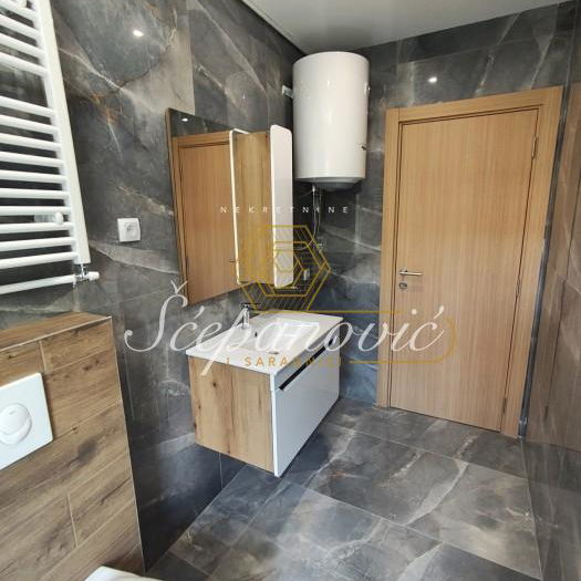 Stan Prodaja Novi Sad  49 m2