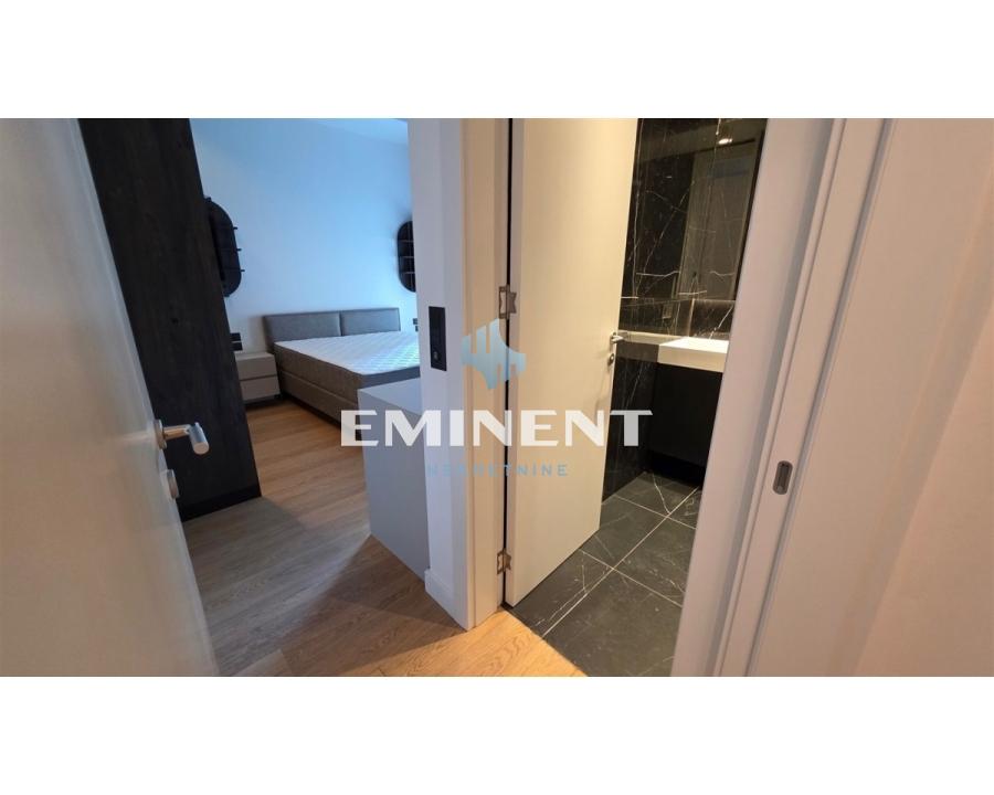 prodaja-kuca-nV9sqgr0eH Stan Izdavanje Beograd Centar (Savski Venac) 95 m2