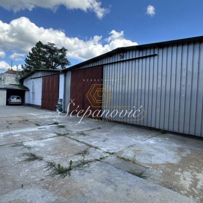 Lokal Izdavanje Novi Sad  664 m2