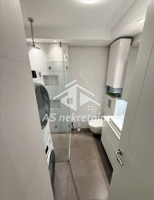 Stan Izdavanje Beograd Stan Izdavanje Beograd Blok 33 - Geneks 76 m2