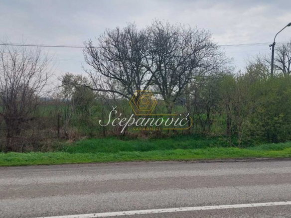 Plac Prodaja Srbobran  834 m2