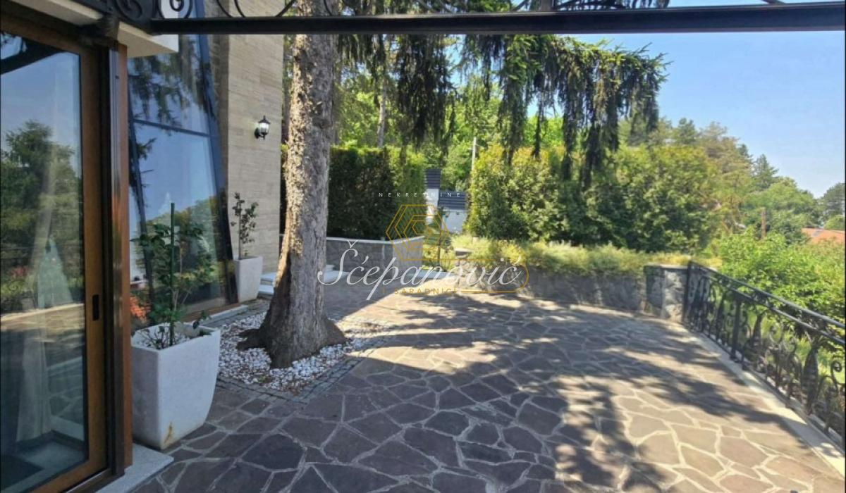 prodaja-kuca-udHHZflN9n Kuća na prodaju, Popovica, Novi Sad, 388m², 1.490.000 €