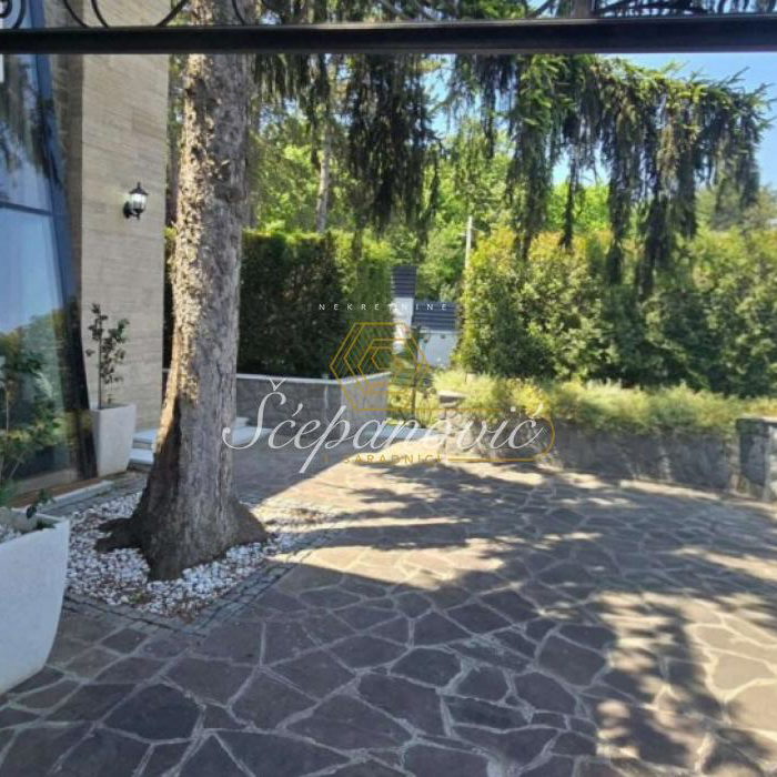 Kuća na prodaju, Popovica, Novi Sad, 388m², 1.490.000 €