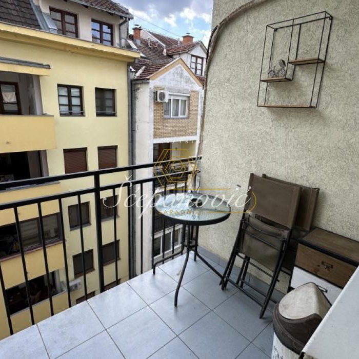Stan Prodaja Novi Sad  33 m2