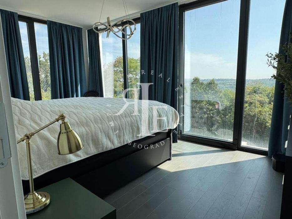 Kuća na prodaju, Ralja, Beograd, 270m², 480.000 €