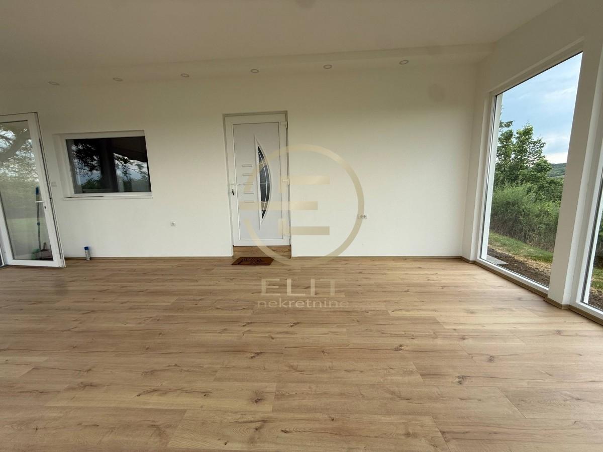 prodaja-kuca-y0trzUnHX4 Kuća na prodaju, Banoštor, Beočin, 68m², 142.000 €