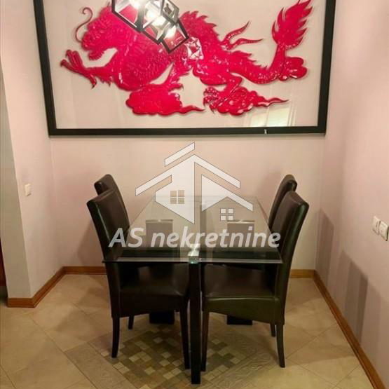 Stan Izdavanje Beograd Đeram Pijaca 74 m2