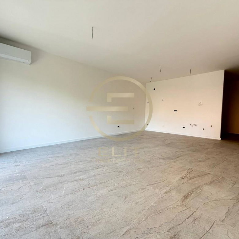 Stan Prodaja Novi Sad  120 m2