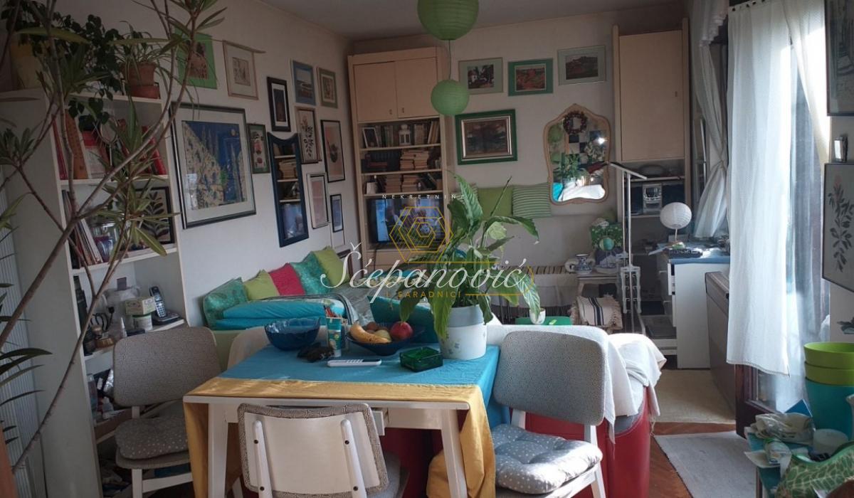 Kuća Prodaja Novi Sad Kuća Prodaja Novi Sad Čardak 57 m2