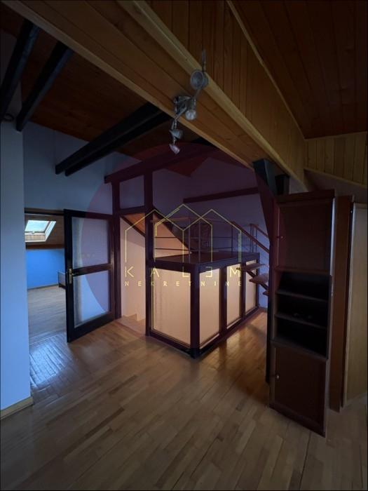 Kuća na prodaju, Rušanj, Beograd, 237m², 160.000 €