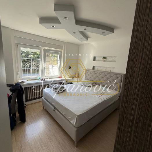 Kuća Izdavanje Novi Sad  136 m2