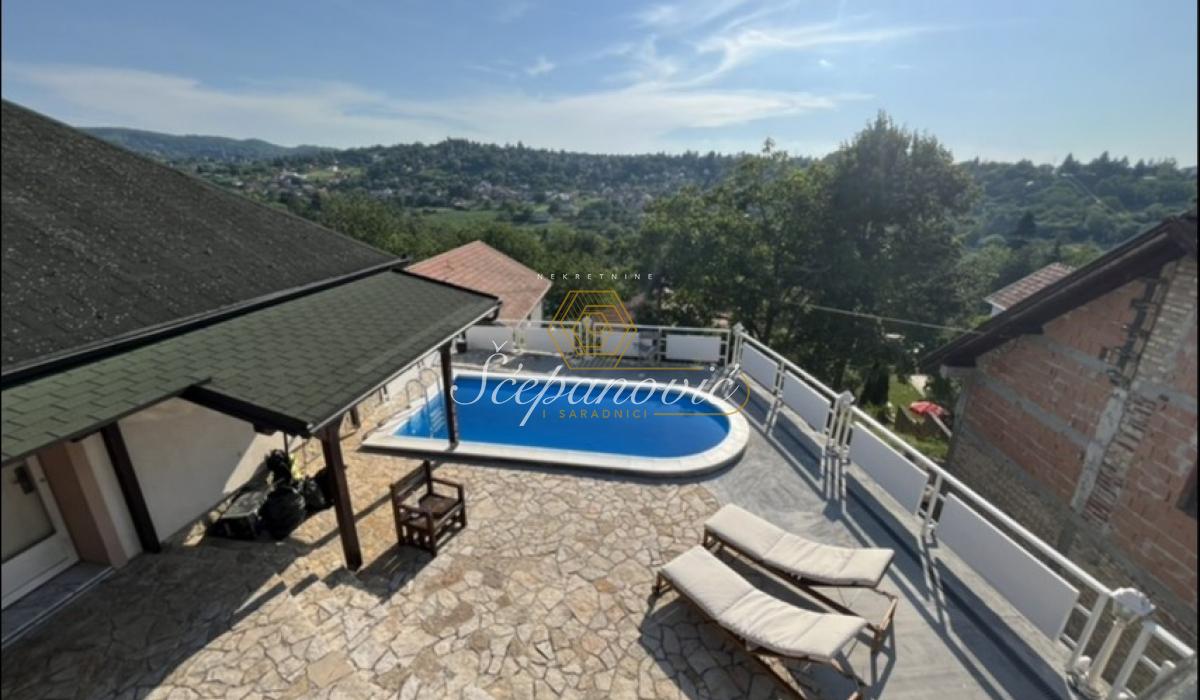 Kuća Prodaja Novi Sad  223 m2