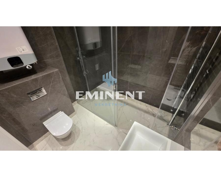 Trosoban stan na prodaju, Crveni Krst Vračar, Beograd, 94m², 540.500 €