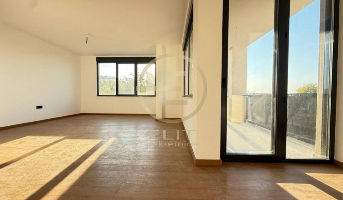 Stan Prodaja Novi Sad Stan Prodaja Novi Sad Bulevar Patrijarha Pavla 135 m2