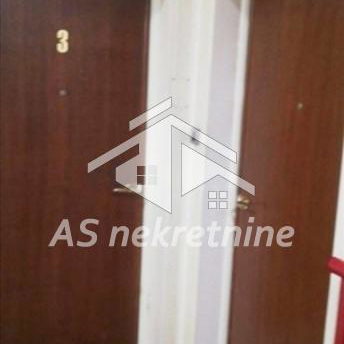 Četvorosoban stan za izdavanje, Slavija, Beograd, 130m², 2.000 €/mes