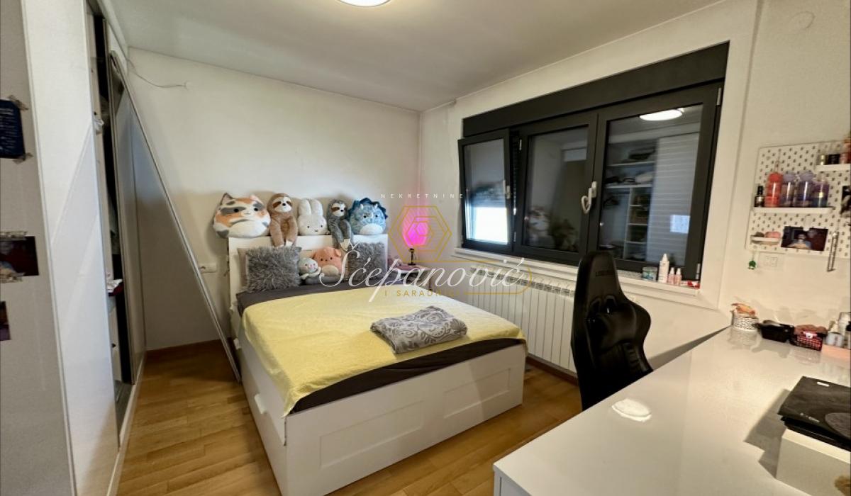 prodaja-lokala-A36itwIjNj Kuća na prodaju, Blok B, Sremska Mitrovica, 135m², 170.000 €