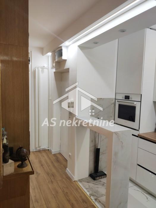 Stan Izdavanje Beograd Banovo Brdo 52 m2