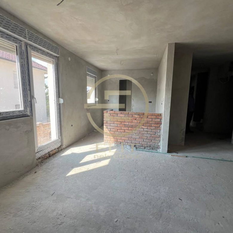 Kuća Prodaja Novi Sad Popovica 163 m2