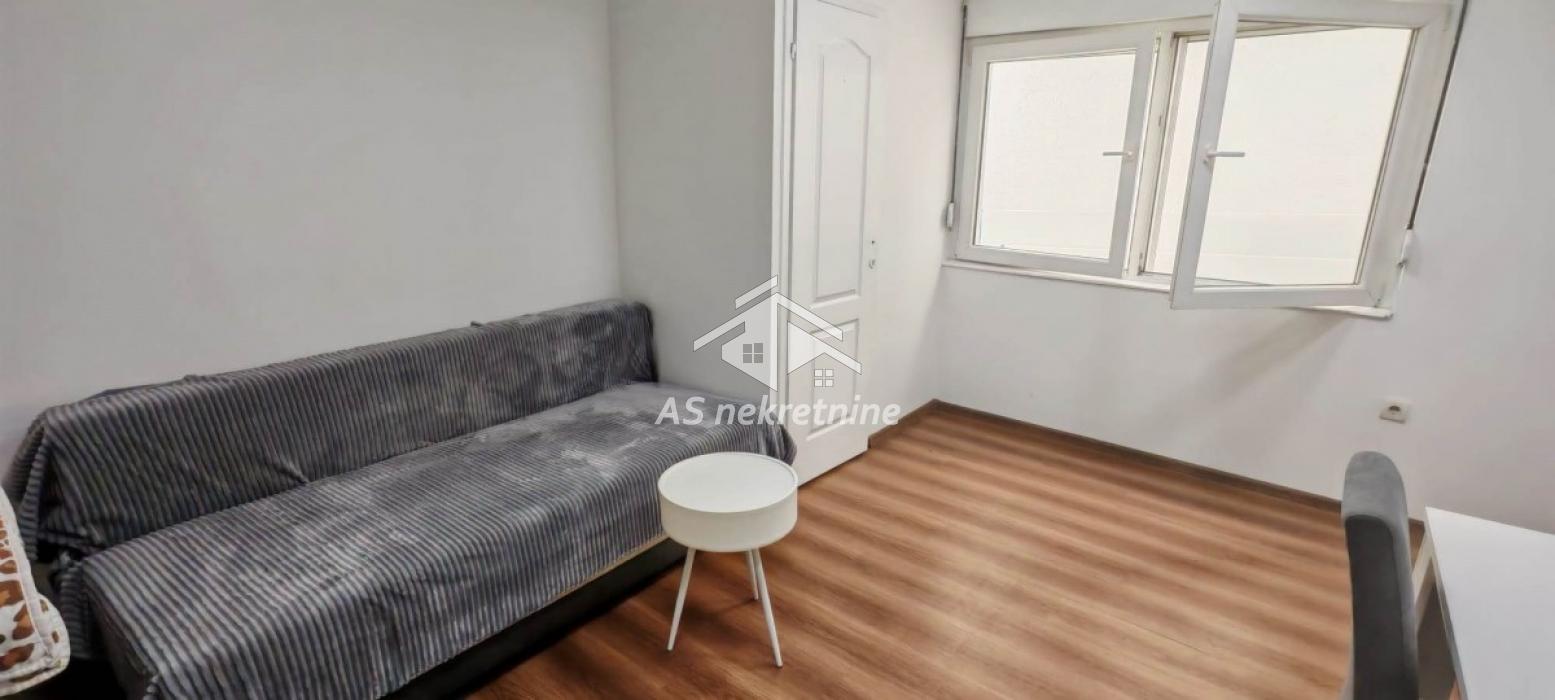 Stan Prodaja Beograd Karaburma 25 m2