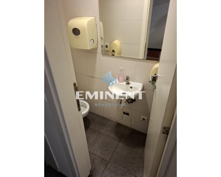 Lokal Izdavanje Pančevo Lokal Izdavanje Pančevo 130 m2