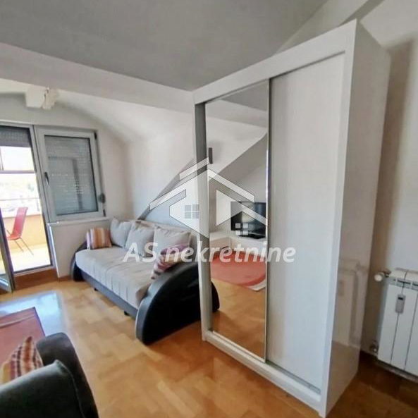 Stan Izdavanje Beograd Vukov Spomenik 59 m2