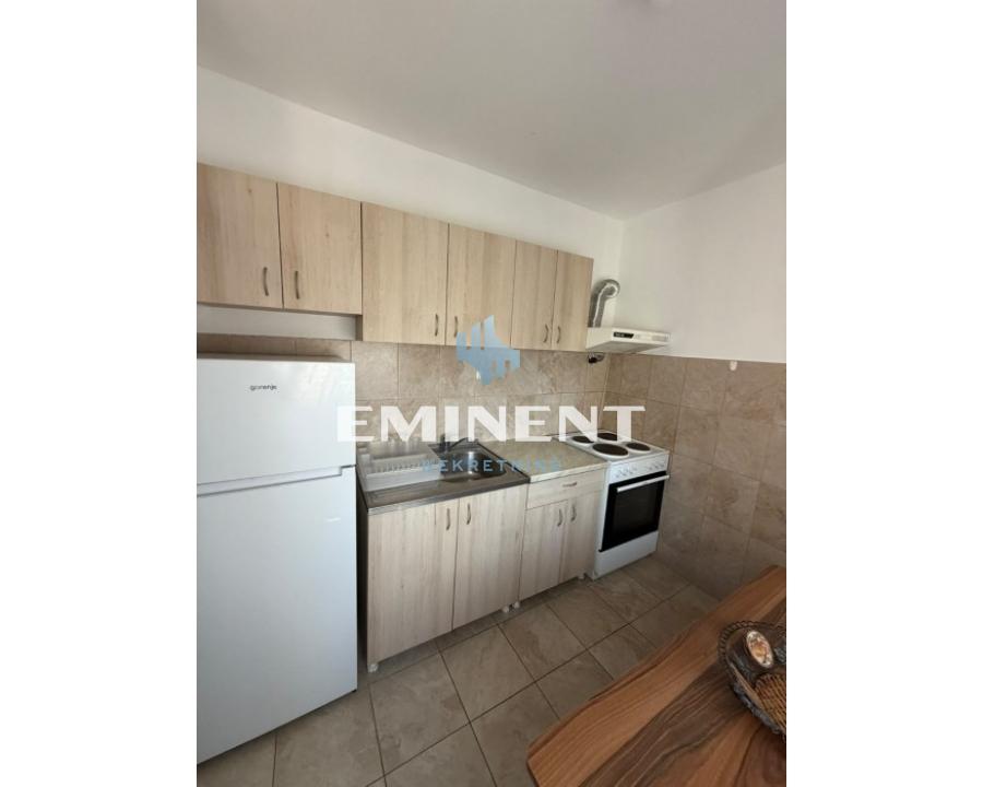 Stan Izdavanje Beograd Blok 63 59 m2