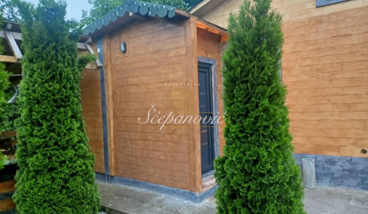 Kuća Prodaja Inđija Kuća Prodaja Inđija 30 m2
